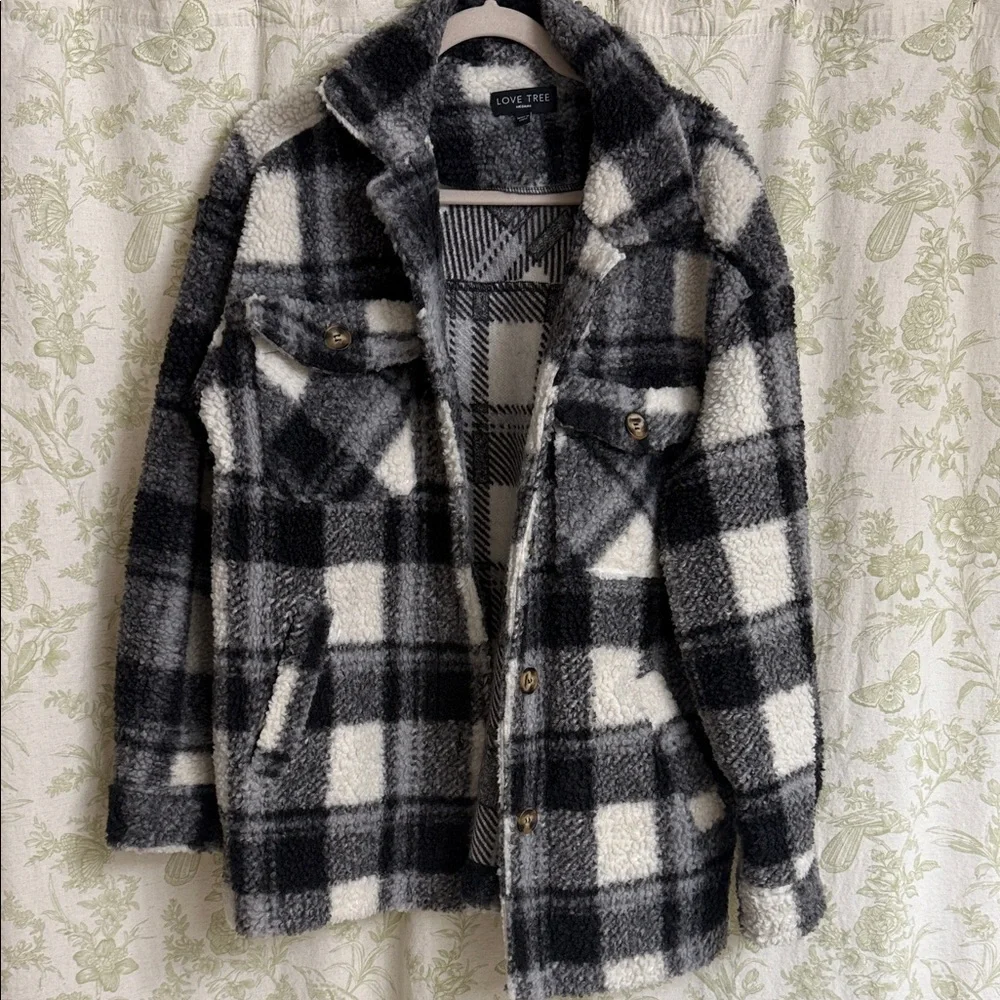 Love Tree Plaid Jacket - Picture 2 of 5